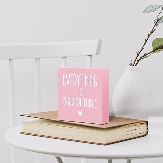 mmiishe Everything Is Figureoutable Wooden Box Sign Decorative Inspirational Farmhouse Wood Box Sign Home Office Decor Motivational Gift Rustic Square Desk Decor Sign for Shelf Pink