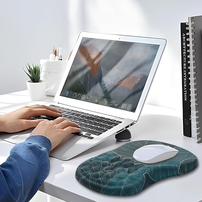 Mouse Pad Wrist Support, Ergonomic Mouse Pad with Wrist Rest, Comfortable Computer Mouse Pad for Laptop, Pain Relief Mousepad with Non-Slip PU Base Banana Leaf Green