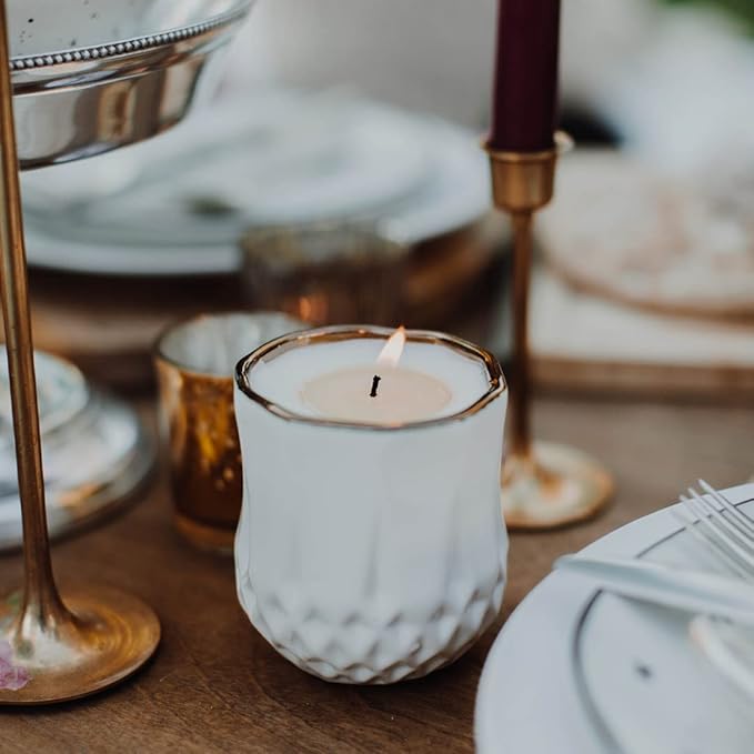 Hyggelight - The Growing Candle, Coffee Scented, 9oz Ceramic Pot, Aromatherapy Candles, 100% Soy, Cream and Espresso Aroma for Home, Astrid