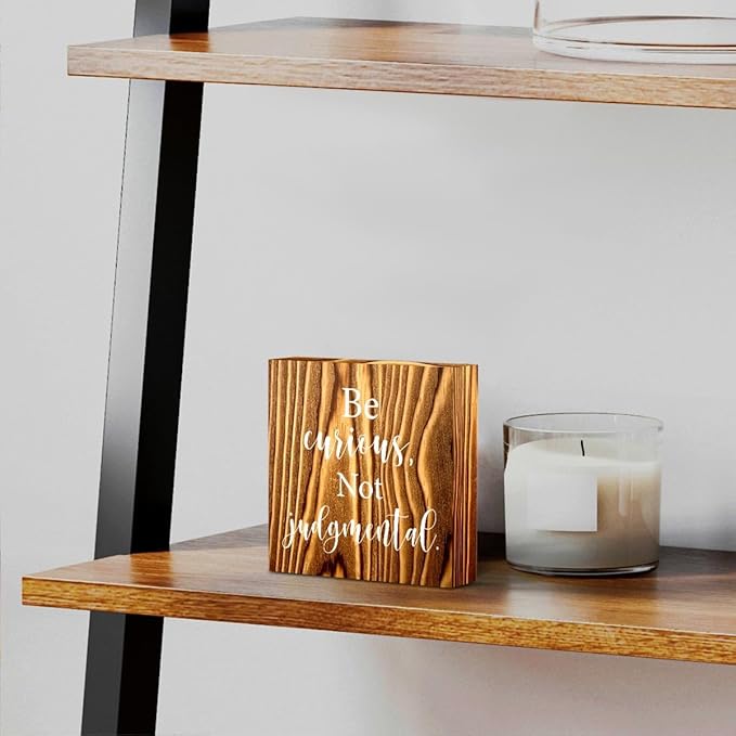 mmiishe Inspirational Wooden Box Sign Decorative Motivational Be Curious Not Judgmental Wood Box Sign Home Bedroom Office Decor Rustic Farmhouse Square Desk Decor Sign for Shelf Burlywood