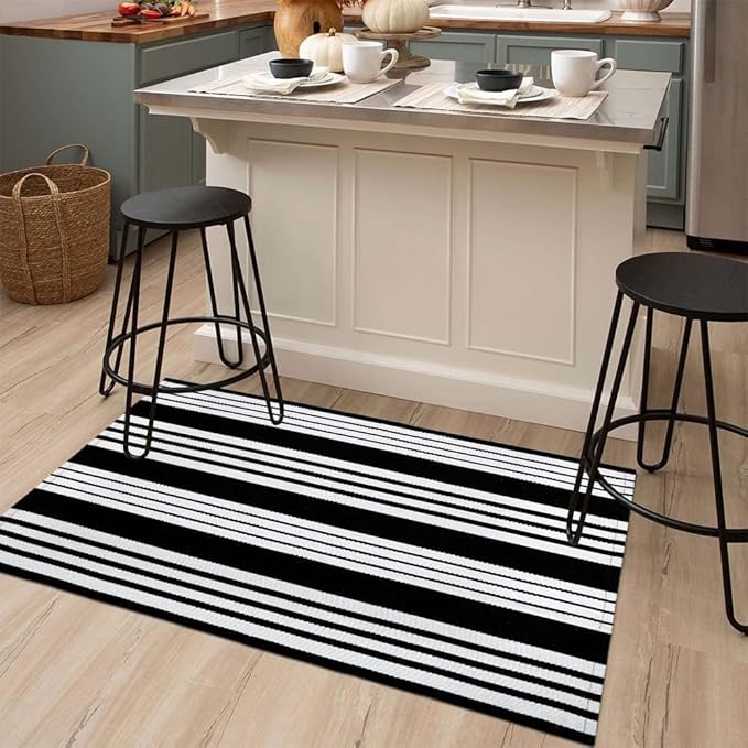 OJIA Christmas Front Door Mats Outdoor 27.5x43 Inches, Black and White Outdoor Rugs Cotton Woven Front Door Rug Machine Washable Layered Doormats for Porch/Farmhouse/Kitchen/Entryway/Patio