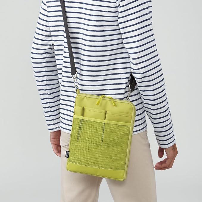 LIHITLAB Laptop Sleeve, Water & Stain Repellent, Vertical for Backpack, 13.4" x 9.8", Red (A7683-3)