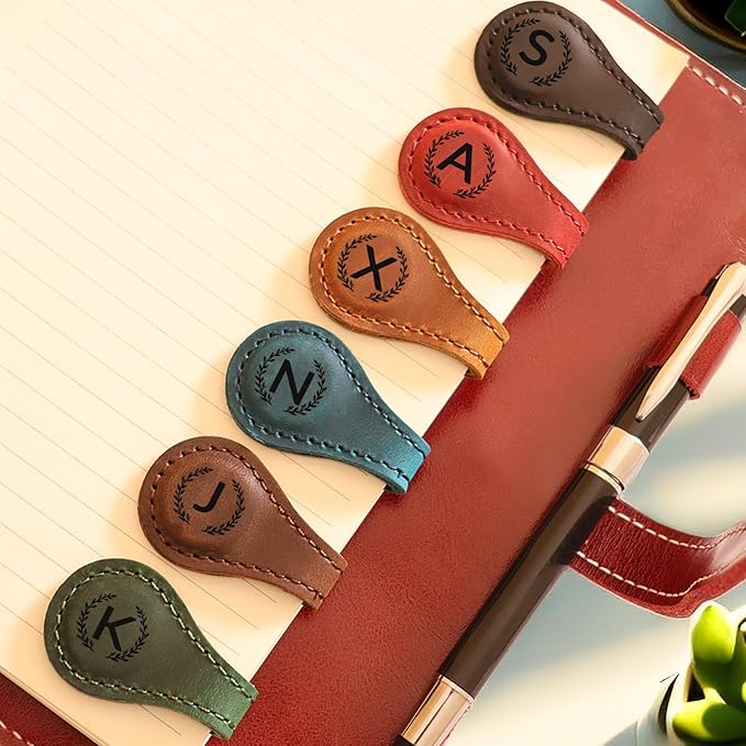 Magnetic Leather Bookmark with 26 Initial for Reading Women,Personalized Magnet Book Marks Gifts for Men,Book Lovers (Light Brown, M)