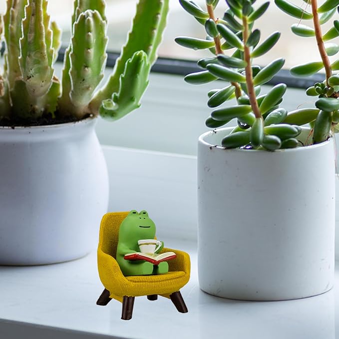 Miniature Frog Figurines - Funny Frog Sculpture for Shelf, Desk Decoration - Frog Desk Accessories - Perfect Cute Frog Gift for Frog Lovers(Yellow Sofa)