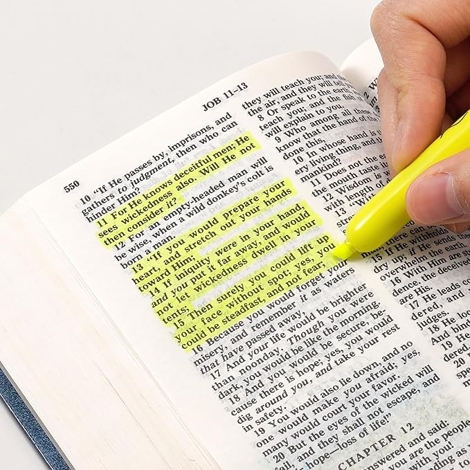 WRITECH Retractable Highlighters Chisel Tip: Fluorescent Yellow Ink Highlighter Marker Pens No Bleed & Smear Pack for Home School Office (12ct Yellow)