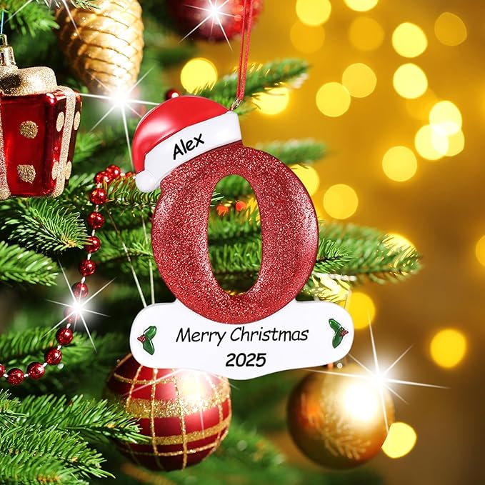 Personalized 26 Letters Ornaments for Christmas Tree 2025, Custom Christmas Ornament with Family Member's Names 3D Resin Xmas Hanging Pendant Original Gifts for Family Friends(Q)