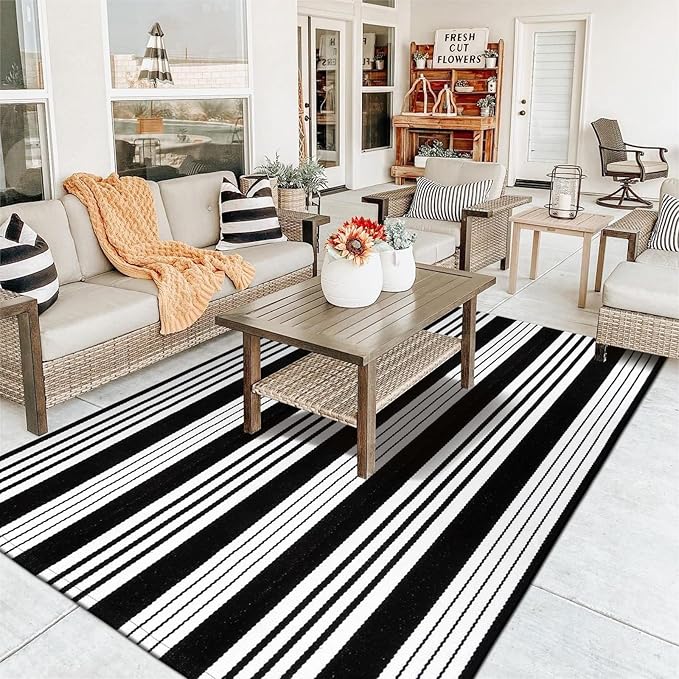 OJIA Outdoor Rug 5'x7' Patio Rug, Machine Washable Black and White Outdoor Rug Cotton Woven Area Rug Living Room Rug Farmhouse Indoor Carpet for Front Door/Porch/Deck/Backyard/Bedroom