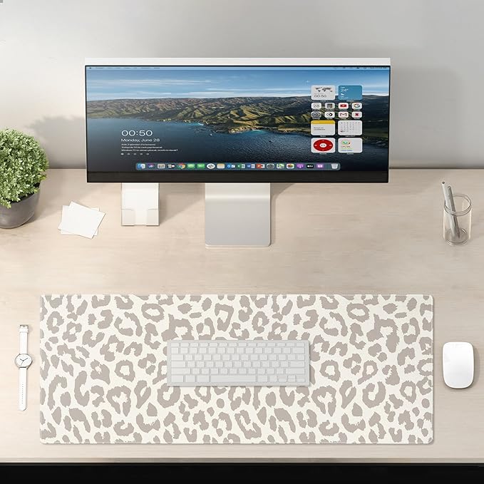 Leopard Print Mouse Pad Large Desk Mat Extended Keyboard Mouse Pad Cute XL Mousepad with Non-Slip Base and Stitched Edge Mouse Mat Desk Pad 31.5 x 11.8 in Mouse Pads for Desk Decor Home Office Gaming