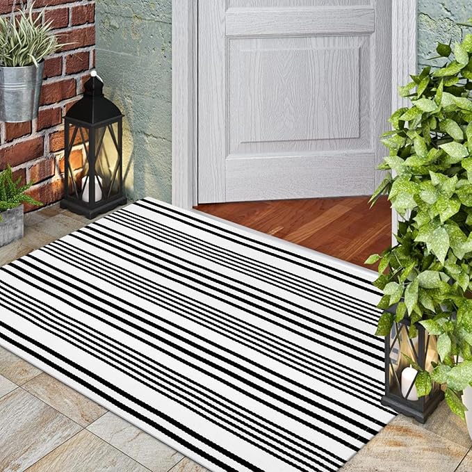 OJIA Front Door Rugs Indoor 27.5x43 Inches, Black and White Striped Outdoor Rugs Porch Rug Cotton Woven Entryway Rug Machine Washable Door Mats for Porch/Farmhouse/Kitchen