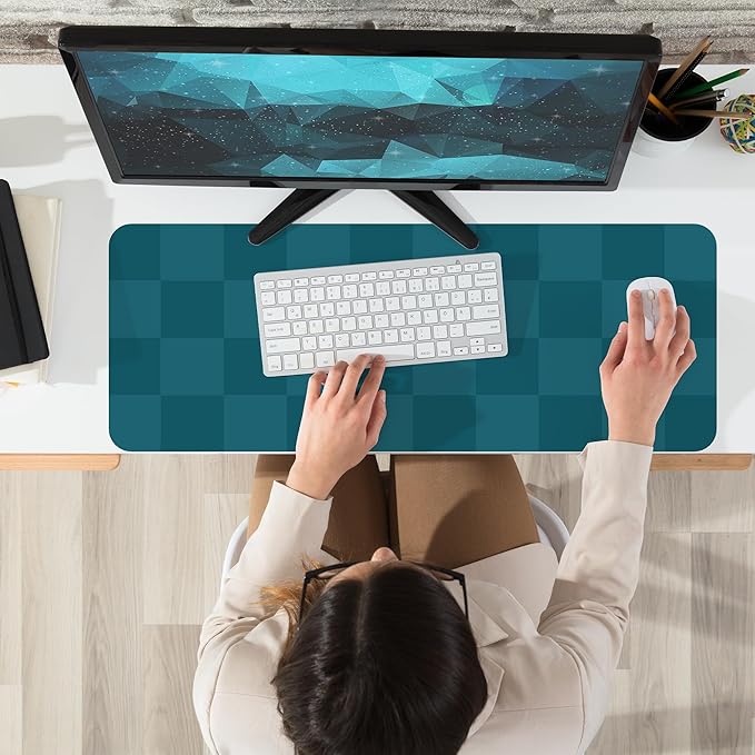 Non-Slip Desk Pad, Mouse Pad, Waterproof PU Leather Desk Protector, Large Desk Blotter, Easy Clean Laptop Desk Writing Mat for Work/Home/Decor(Dark Green 31.5" x 12")