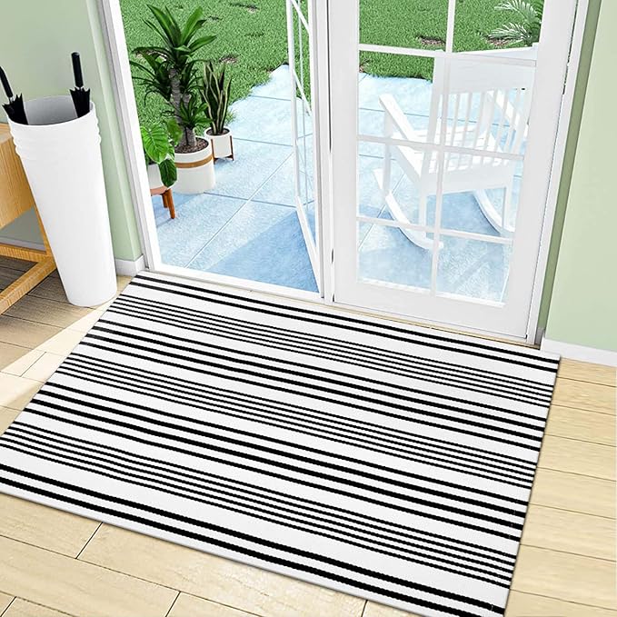 OJIA Front Door Rugs Indoor 27.5x43 Inches, Black and White Striped Outdoor Rugs Porch Rug Cotton Woven Entryway Rug Machine Washable Door Mats for Porch/Farmhouse/Kitchen