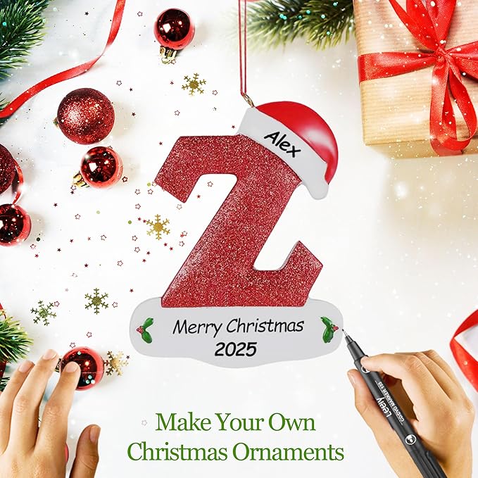 Personalized 26 Letters Ornaments for Christmas Tree 2025, Custom Christmas Ornament with Family Member's Names 3D Resin Xmas Hanging Pendant Original Gifts for Family Friends(Z)