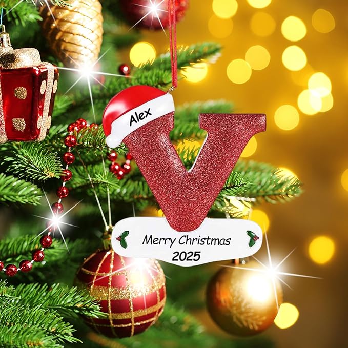 Personalized 26 Letters Ornaments for Christmas Tree 2025, Custom Christmas Ornament with Family Member's Names 3D Resin Xmas Hanging Pendant Original Gifts for Family Friends(V)