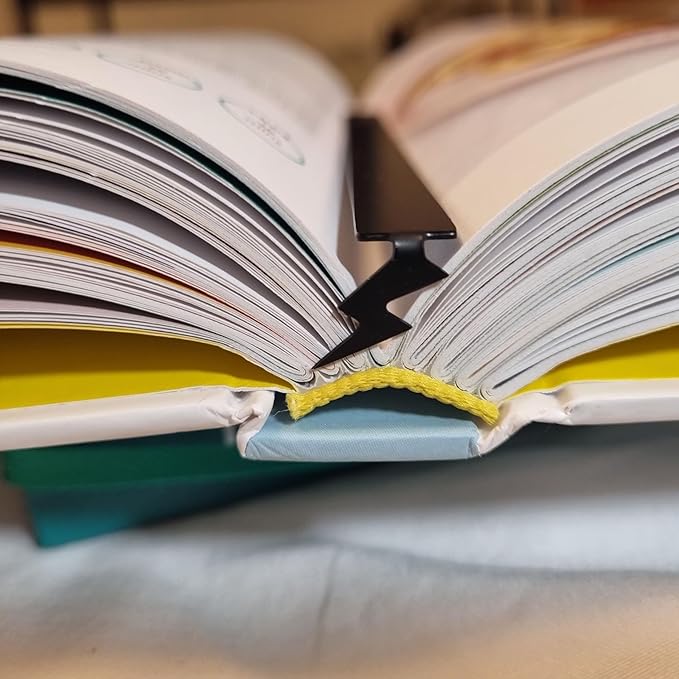 Lightning Bolt Bookmark Wizard Bookmark Metal Bookmark Witch Magic Beautiful Bookmark for Girls, Boys, Kids, Book Club Gift for Teacher Gift Gifts Bookish Gifts for Book Lovers (Lightning)