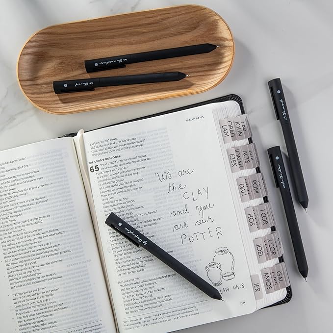 DIVERSEBEE Black Gel Ink Pens, 0.5 mm Gel Pens Fine Point, Bible Pens No Bleed Through with Cute Fine Tip, Bible Study Journaling Supplies, 5 Pack Gel Pen Set