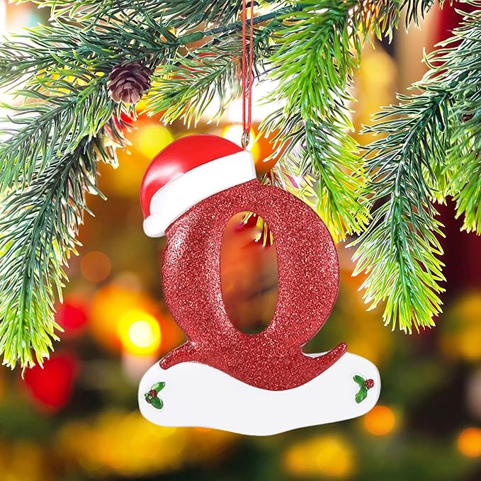 Personalized 26 Letters Ornaments for Christmas Tree 2025, Custom Christmas Ornament with Family Member's Names 3D Resin Xmas Hanging Pendant Original Gifts for Family Friends(Q)